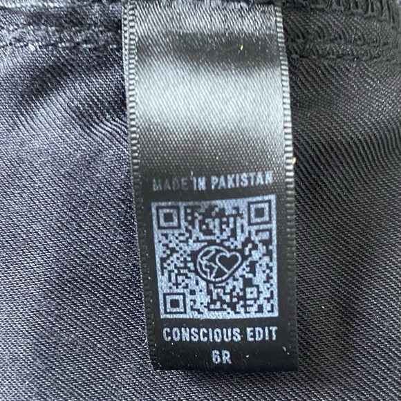 Express | High-waisted Wide-Leg Jeans 🖤👖 - Picture 6 of 8